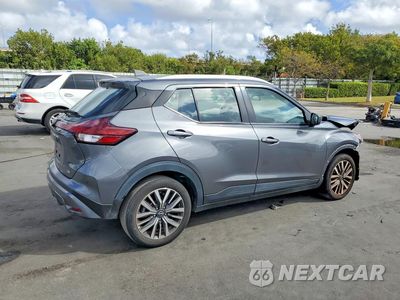 Trzecie zdjęcie samochodu z tyłu: 2023 NISSAN KICKS VIN:3N1CP5CV3PL474182 - miniatura