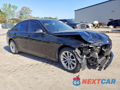 Czwarte zdjęcie samochodu z boku: 2016 BMW 320 XI VIN:WBA8E5G5XGNT40513 - miniatura