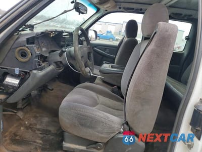 Zdjęcie 7 z 12 samochodu: 2005 CHEVROLET SILVERADO C1500 VIN:1GCEC19T35Z333165 - miniatura