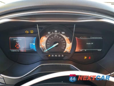 Zdjęcie 9 z 12 samochodu: 2017 FORD FUSION SE VIN:3FA6P0HD7HR229323 - miniatura