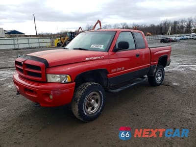 2000 DODGE RAM 1500 3B7HF13Z9YG156031 - główne zdjęcie licytacji z USA - miniatura