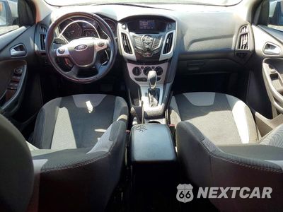 Zdjęcie 8 z 12 samochodu: 2014 FORD FOCUS SE VIN:1FADP3F22EL143812 - miniatura