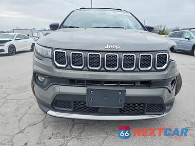 Piąte zdjęcie samochodu w środku: 2023 JEEP COMPASS LIMITED VIN:3C4NJDCN0PT565475 - miniatura