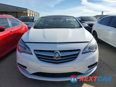 Piąte zdjęcie samochodu w środku: 2018 BUICK CASCADA CONVERTIBLE PREMIUM VIN:W04WH3N56JG029675 - miniatura