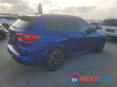 Trzecie zdjęcie samochodu z tyłu: 2021 BMW X5 M VIN:5YMJU0C05M9E21423 - miniatura