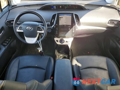 Zdjęcie 8 z 11 samochodu: 2017 TOYOTA PRIUS PRIME PREMIUM VIN:JTDKARFP6H3005860 - miniatura