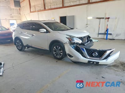Czwarte zdjęcie samochodu z boku: 2018 NISSAN MURANO SL VIN:5N1AZ2MH3JN167037 - miniatura