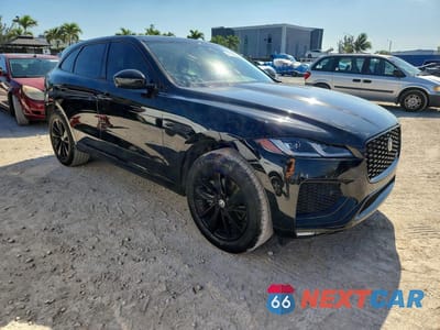Czwarte zdjęcie samochodu z boku: 2024 JAGUAR F-PACE R-DYNAMIC S VIN:SADCT2EX8RA724083 - miniatura