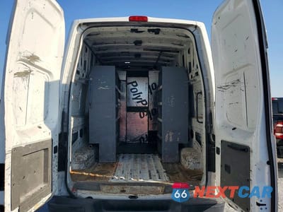 Zdjęcie 10 z 12 samochodu: 2014 NISSAN NV 2500 UTILITY / SERVICE VAN VIN:1N6AF0LX7EN103743 - miniatura