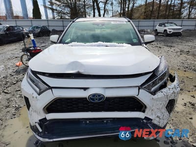 Piąte zdjęcie samochodu w środku: 2021 TOYOTA RAV4 PRIME SE VIN:JTMAB3FV9MD050820 - miniatura