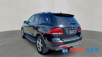 Trzecie zdjęcie samochodu z tyłu: 2018 MERCEDES-BENZ GLE 350 4MATIC VIN:4JGDA5HB7JB148455 - miniatura