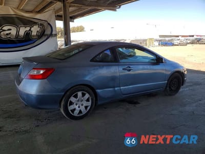 Trzecie zdjęcie samochodu z tyłu: 2006 HONDA CIVIC LX VIN:2HGFG12626H530375 - miniatura