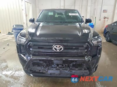 Piąte zdjęcie samochodu w środku: 2024 TOYOTA TACOMA SR VIN:3TYLD5KNXRT010184 - miniatura