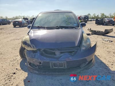 Piąte zdjęcie samochodu w środku: 2008 HONDA FIT SPORT VIN:JHMGD38638S074279 - miniatura