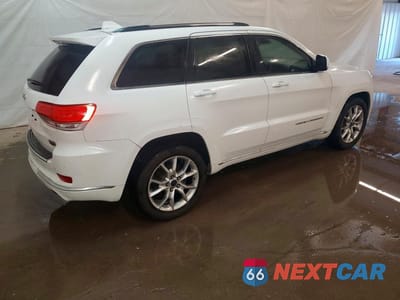 Trzecie zdjęcie samochodu z tyłu: 2015 JEEP GRAND CHEROKEE SUMMIT VIN:1C4RJEJG9FC749884 - miniatura