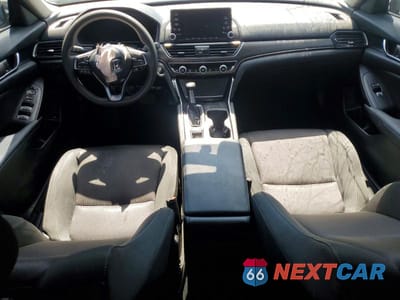 Zdjęcie 8 z 12 samochodu: 2020 HONDA ACCORD LX VIN:1HGCV1F14LA002015 - miniatura