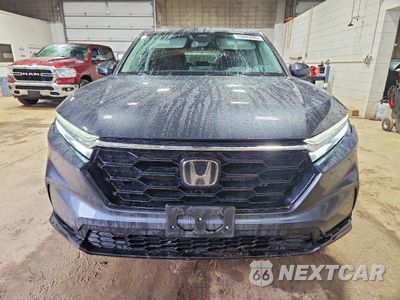 Piąte zdjęcie samochodu w środku: 2024 HONDA CR-V EX VIN:2HKRS4H48RH454898 - miniatura