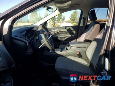 Zdjęcie 7 z 11 samochodu: 2019 FORD ESCAPE SE VIN:1FMCU0GD5KUB79329 - miniatura