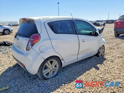 Trzecie zdjęcie samochodu z tyłu: 2015 CHEVROLET SPARK 1LT VIN:KL8CD6S96FC749224 - miniatura