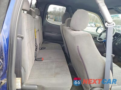 Zdjęcie 10 z 11 samochodu: 2005 TOYOTA TUNDRA SR5 VIN:5TBBT44175S458478 - miniatura