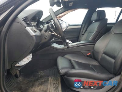 Zdjęcie 7 z 11 samochodu: 2013 BMW 550 XI VIN:WBAFU9C50DDY72829 - miniatura