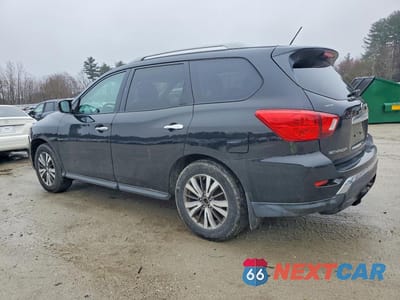 Drugie zdjęcie samochodu z przodu: 2017 NISSAN PATHFINDER S VIN:5N1DR2MM3HC696648 - miniatura