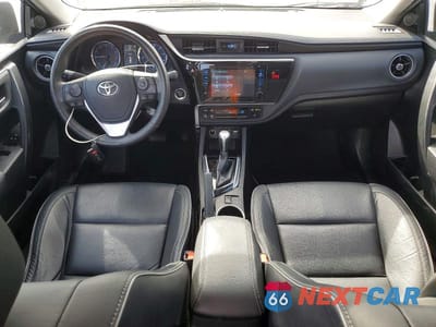 Zdjęcie 8 z 12 samochodu: 2018 TOYOTA COROLLA XLE VIN:5YFBURHE2JP759225 - miniatura