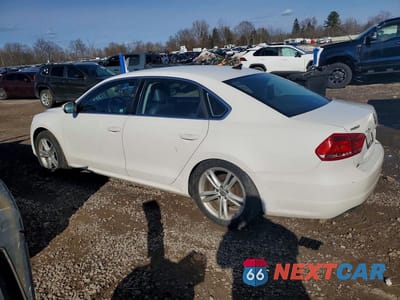 Drugie zdjęcie samochodu z przodu: 2014 VOLKSWAGEN PASSAT SE VIN:1VWBT7A31EC070756 - miniatura