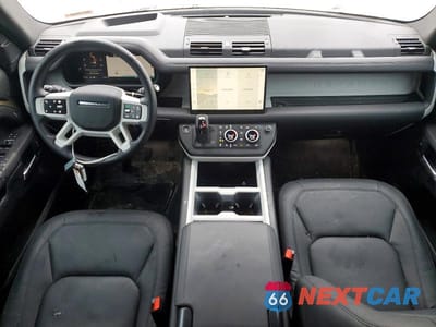 Zdjęcie 8 z 13 samochodu: 2025 LAND ROVER DEFENDER 130 X-DYNAMIC SE VIN:SALE2FEU6S2440237 - miniatura