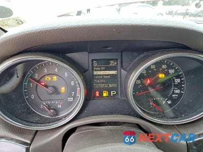 Zdjęcie 9 z 13 samochodu: 2013 JEEP GRAND CHEROKEE LAREDO VIN:1C4RJFAG1DC600064 - miniatura