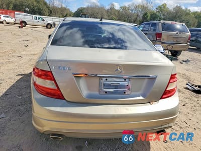 Zdjęcie 6 z 11 samochodu: 2011 MERCEDES-BENZ C 300 VIN:WDDGF5EB0BA452067 - miniatura