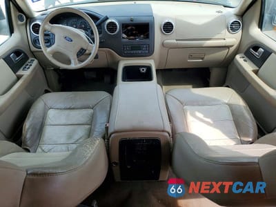 Zdjęcie 8 z 14 samochodu: 2003 FORD EXPEDITION EDDIE BAUER VIN:1FMRU17W13LC19771 - miniatura