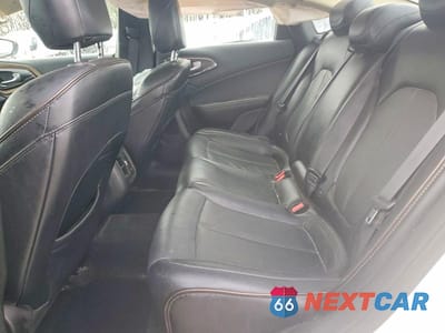 Zdjęcie 10 z 12 samochodu: 2015 CHRYSLER 200 C VIN:1C3CCCCBXFN668553 - miniatura