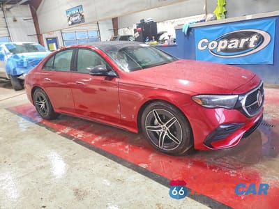 Czwarte zdjęcie samochodu z boku: 2024 MERCEDES-BENZ E 350 4MATIC VIN:W1KLF4HB1RA036513 - miniatura