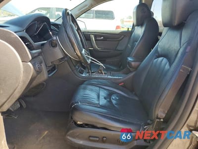 Zdjęcie 7 z 13 samochodu: 2013 CHEVROLET TRAVERSE VIN:1GNKRGKDXDJ182188 - miniatura