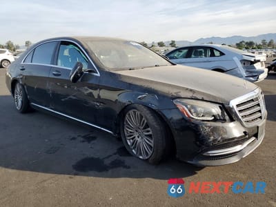 Czwarte zdjęcie samochodu z boku: 2018 MERCEDES-BENZ S 450 VIN:WDDUG6GB6JA421181 - miniatura