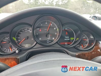 Zdjęcie 9 z 12 samochodu: 2014 PORSCHE PANAMERA 2 VIN:WP0AA2A73EL014327 - miniatura