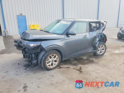 2023 KIA SOUL LX KNDJ23AU2P7878676 - główne zdjęcie licytacji z USA - miniatura