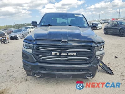 Piąte zdjęcie samochodu w środku: 2023 RAM 1500 LARAMIE VIN:1C6SRFJTXPN563751 - miniatura
