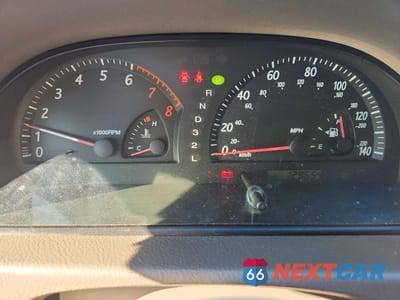 Zdjęcie 9 z 12 samochodu: 2004 TOYOTA CAMRY XLE V6 VIN:JTDBF32K740152595 - miniatura