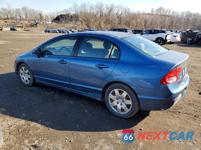 Drugie zdjęcie samochodu z przodu: 2008 HONDA CIVIC LX VIN:2HGFA165X8H522000 - miniatura