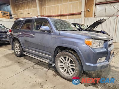Czwarte zdjęcie samochodu z boku: 2013 TOYOTA 4RUNNER LIMITED VIN:JTEBU5JR8D5132970 - miniatura
