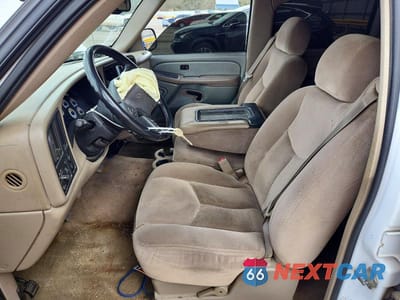 Zdjęcie 7 z 12 samochodu: 2006 GMC NEW SIERRA C1500 VIN:2GTEC13Z461343064 - miniatura