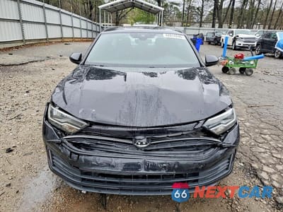 Piąte zdjęcie samochodu w środku: 2024 VOLKSWAGEN JETTA VIN:3VWBM7BUXRM001475 - miniatura