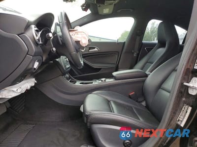 Zdjęcie 7 z 13 samochodu: 2018 MERCEDES-BENZ CLA 250 VIN:WDDSJ4EB8JN545204 - miniatura