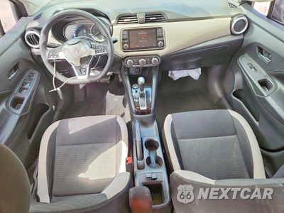 Zdjęcie 8 z 11 samochodu: 2020 NISSAN VERSA SV VIN:3N1CN8EV3LL901827 - miniatura