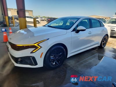 2025 KIA K5 LXS KNAG24J78S5358901 - główne zdjęcie licytacji z USA - miniatura