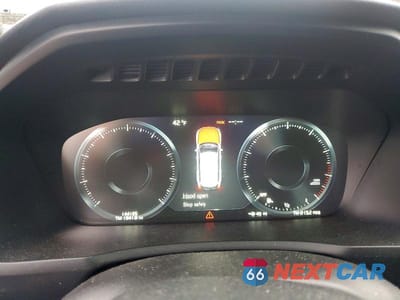 Zdjęcie 9 z 12 samochodu: 2016 VOLVO XC90 T6 VIN:YV4A22PM1G1067078 - miniatura