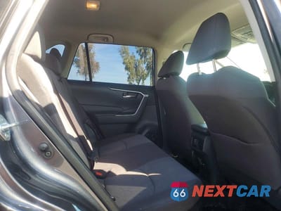 Zdjęcie 11 z 13 samochodu: 2020 TOYOTA RAV4 HYBRID XLE VIN:JTMR6RFV6LD005715 - miniatura