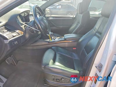 Zdjęcie 7 z 13 samochodu: 2014 BMW X6 XDRIVE50I VIN:5UXFG8C54EL592776 - miniatura